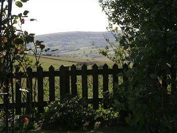 Wellcroft House Hotel Diggle Exterior foto